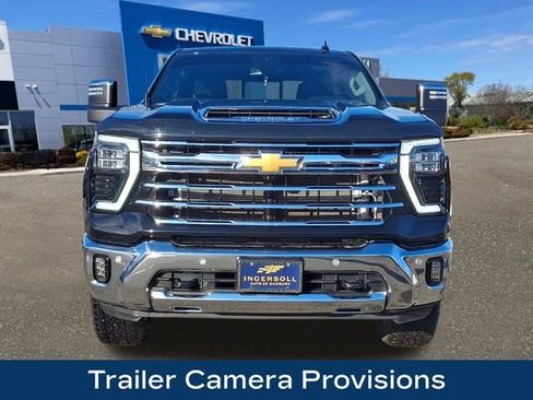 Used 2024 Chevrolet Silverado 3500 LTZ AWD/4WD image 24