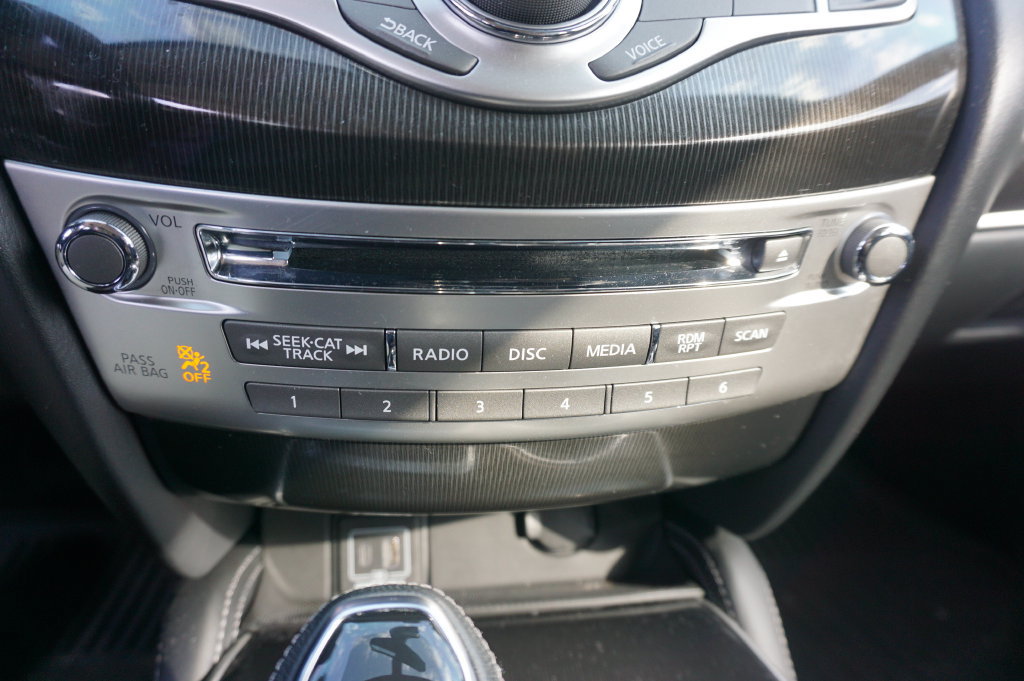 Used 2020 INFINITI QX60 Luxe w/ Essential Package FWD image 13