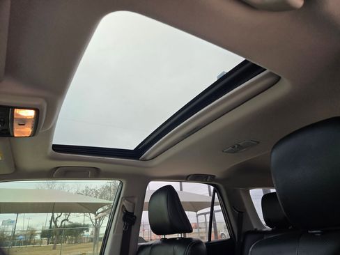 Used 2019 Toyota 4Runner Limited image 14