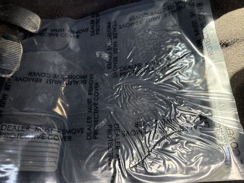 Used 2022 Ford F150 XLT w/ Equipment Group 302A High image 16