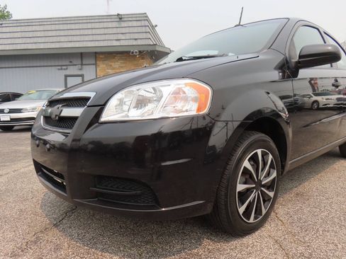 Used 2011 Chevrolet Aveo LT w/ Power and Convenience Package FWD image 32