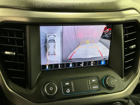 Used 2023 GMC Acadia AT4 w/ Technology Package AWD/4WD image 21