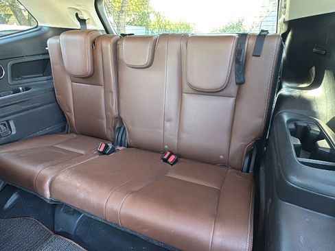 Used 2021 Subaru Ascent Touring w/ Popular Package #2 image 16