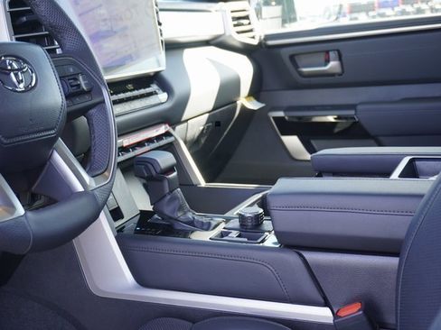 New 2025 Toyota Tundra Limited image 23