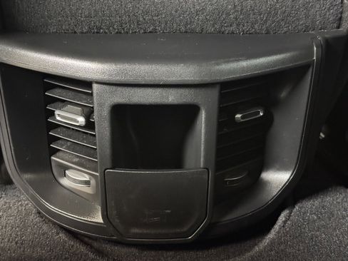 Used 2024 RAM 2500 Big Horn w/ Bed Utility Group image 18