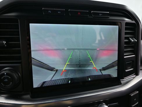 Used 2021 Ford F150 Lariat w/ Equipment Group 502A High image 23