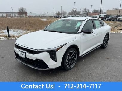 New 2025 Kia K4 GT-Line