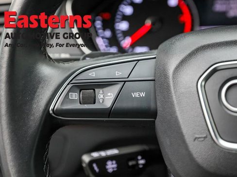 Used 2023 Audi Q5 2.0T Premium w/ Convenience Package AWD/4WD image 15