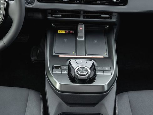 New 2026 Toyota C-HR AWD/4WD image 12