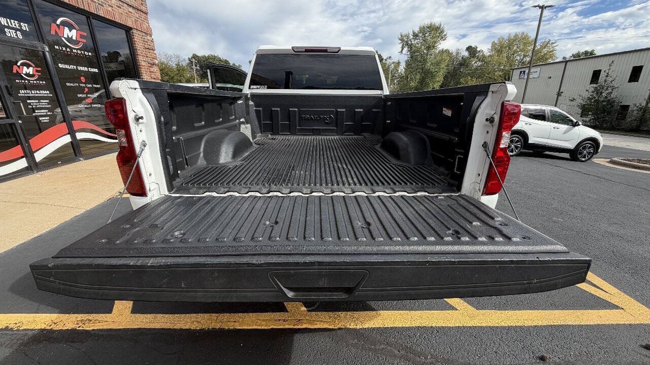 Used 2021 Chevrolet Silverado 2500 LT w/ Z71 Off-Road Package AWD/4WD image 11