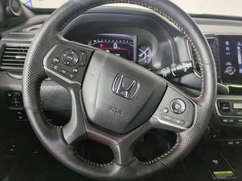Used 2024 Honda Passport TrailSport image 18