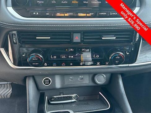 Certified 2023 Nissan Rogue Platinum w/ Platinum Premium Package image 20