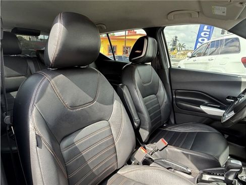 Used 2020 Nissan Kicks SR w/ SR Premium Package image 33