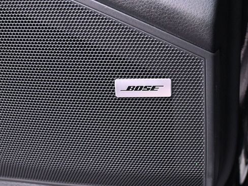 Certified 2024 Porsche Cayenne image 25