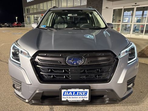 Used 2023 Subaru Forester Limited image 6