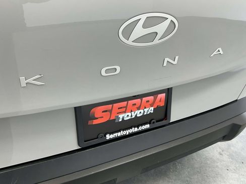 Used 2024 Hyundai Kona SEL FWD image 10