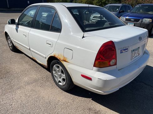 Used 2005 Hyundai Accent GLS image 5