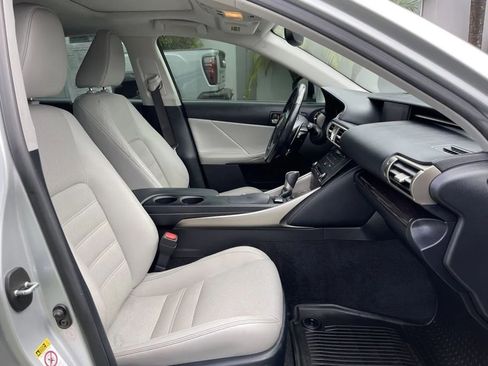 Used 2015 Lexus IS 250 AWD image 23