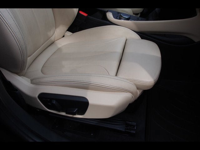 Used 2018 BMW X1 xDrive28i AWD/4WD image 12