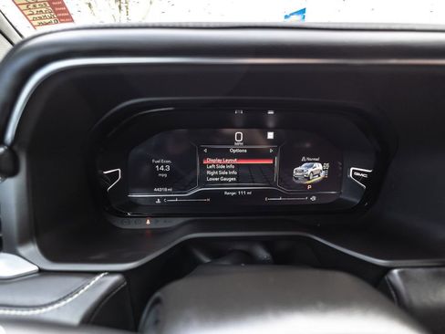 Used 2023 GMC Yukon Denali Ultimate image 15