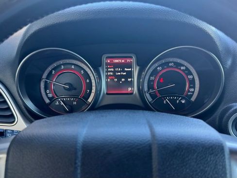 Used 2019 Dodge Journey Crossroad image 13