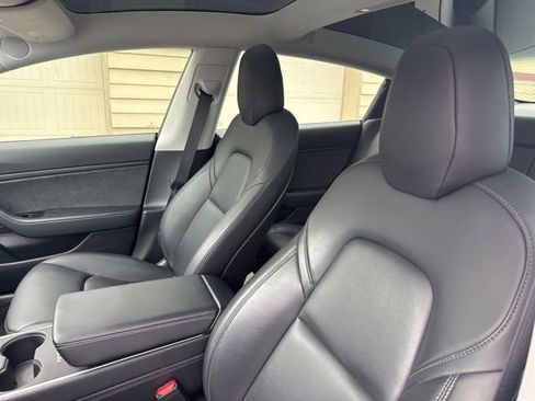 Used 2018 Tesla Model 3 Long Range AWD/4WD image 10