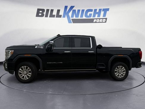 Used 2022 GMC Sierra 2500 Denali image 2