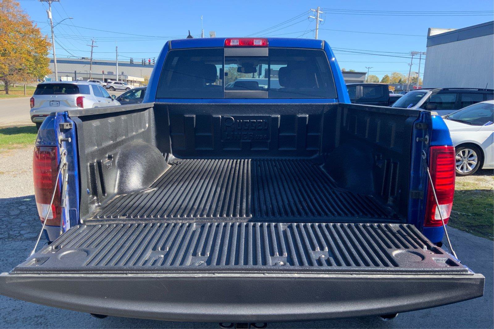 Used 2019 RAM 1500 Warlock AWD/4WD image 12