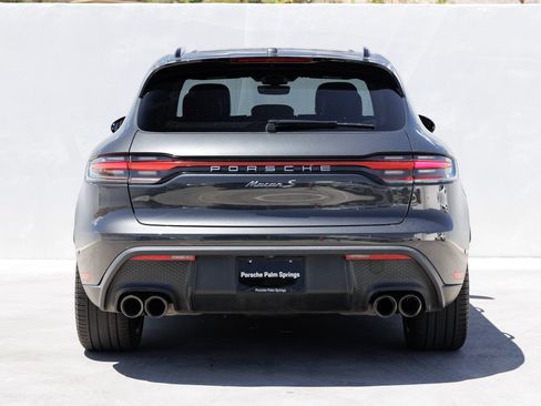 Certified 2023 Porsche Macan S AWD/4WD image 6