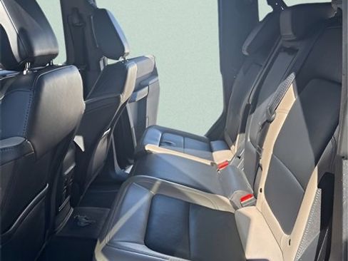 Used 2023 Ford Bronco Wildtrak image 24