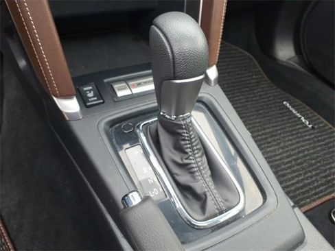 Used 2018 Subaru Forester 2.5i Touring w/ Popular Package #2 image 20