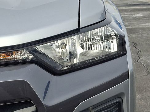 Certified 2024 Chevrolet Colorado LT w/ LT Convenience Package II image 9