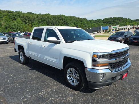 Used 2018 Chevrolet Silverado 1500 LT w/ All Star Edition AWD/4WD image 2