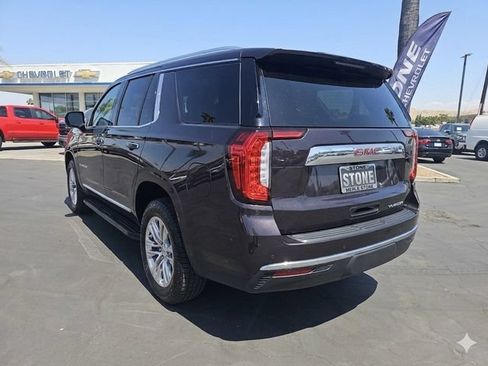 Certified 2024 GMC Yukon XL SLT AWD/4WD image 5