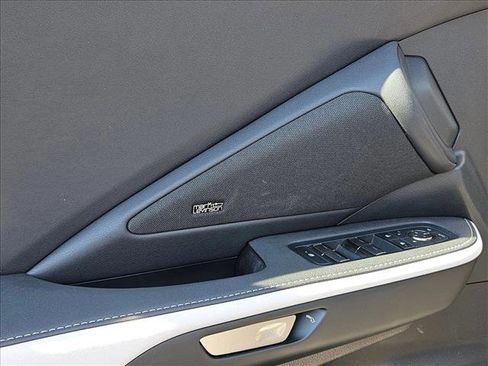 Used 2025 Lexus TX 500h AWD image 9