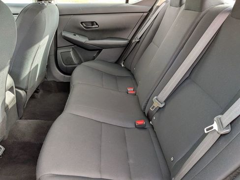 Used 2024 Nissan Sentra S image 34