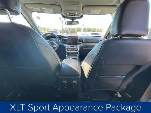 Used 2022 Ford Explorer XLT w/ Equipment Group 202A image 23