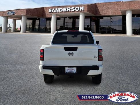 Used 2023 Nissan Frontier SV w/ Midnight Edition Package image 4