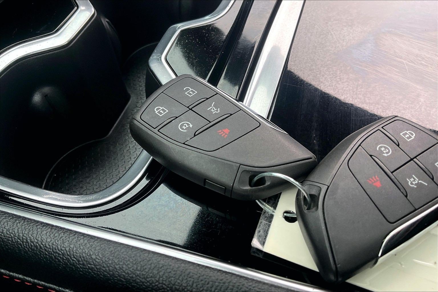 Used 2025 Chevrolet Traverse RS AWD/4WD image 14