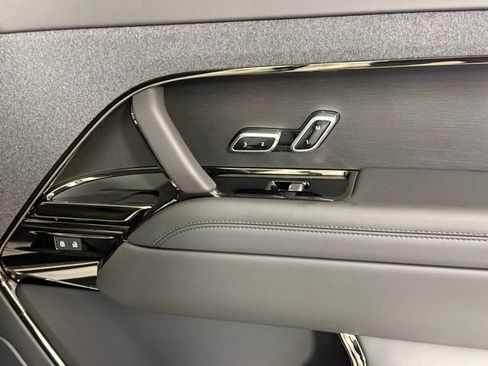 New 2026 Land Rover Range Rover Sport Dynamic SE AWD/4WD image 28