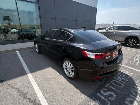 Used 2017 Acura ILX FWD image 5