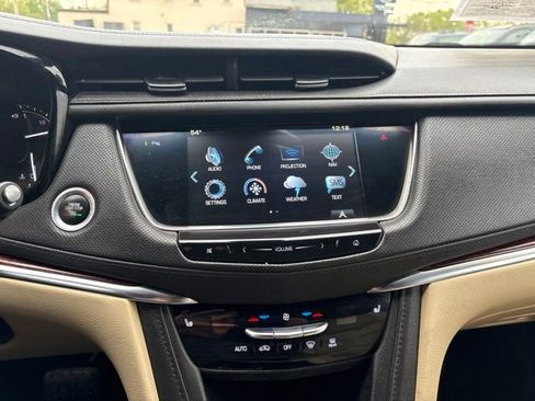 Used 2019 Cadillac XT5 Luxury FWD image 13