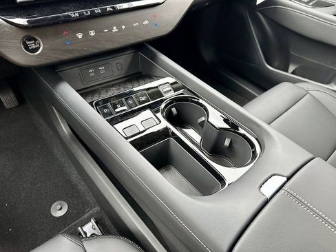 Certified 2025 Nissan Murano SL AWD/4WD image 33