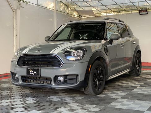 Used 2019 MINI Cooper Countryman FWD image 3