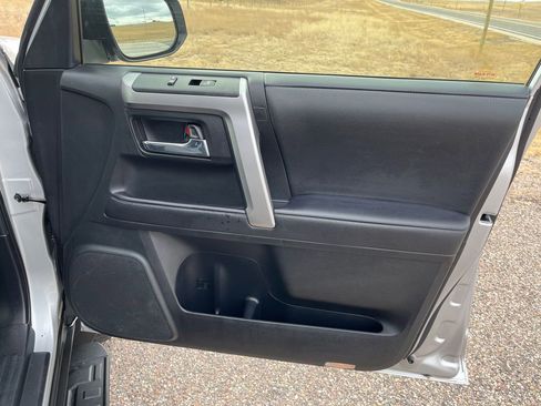 Used 2020 Toyota 4Runner SR5 image 20