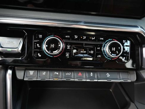 New 2026 GMC Sierra 2500 Denali Ultimate image 23