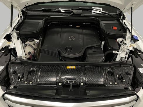 New 2026 Mercedes-Benz GLS 450 4MATIC image 12
