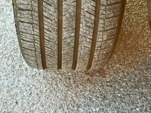 Used 2017 Cadillac Escalade Luxury image 44