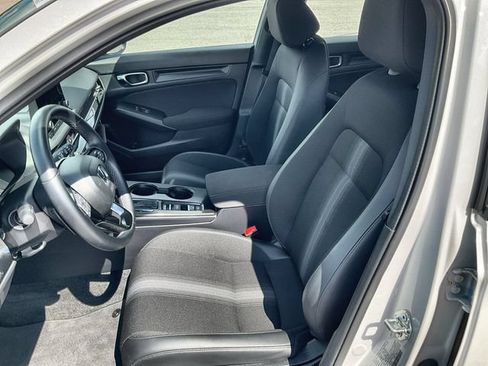 Certified 2025 Honda Civic Sport image 19