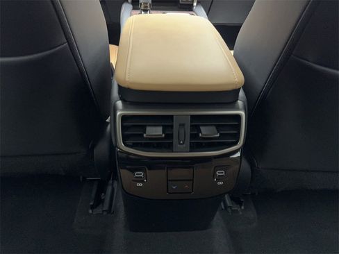 Used 2024 Lexus RX 350 Premium image 70
